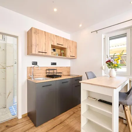 Boki Apartment